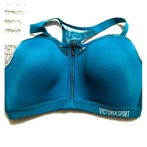 Victoria’s Secret sports bra